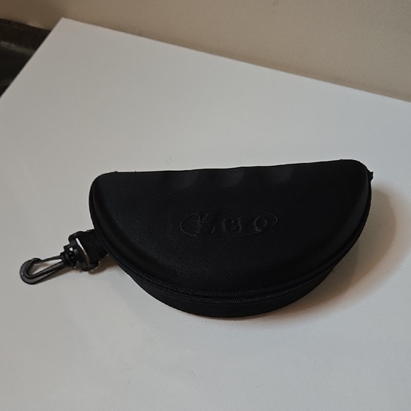 NWT Kube Zero-P Active Sports Sunglasses with Hard Case - Picture 10 of 12